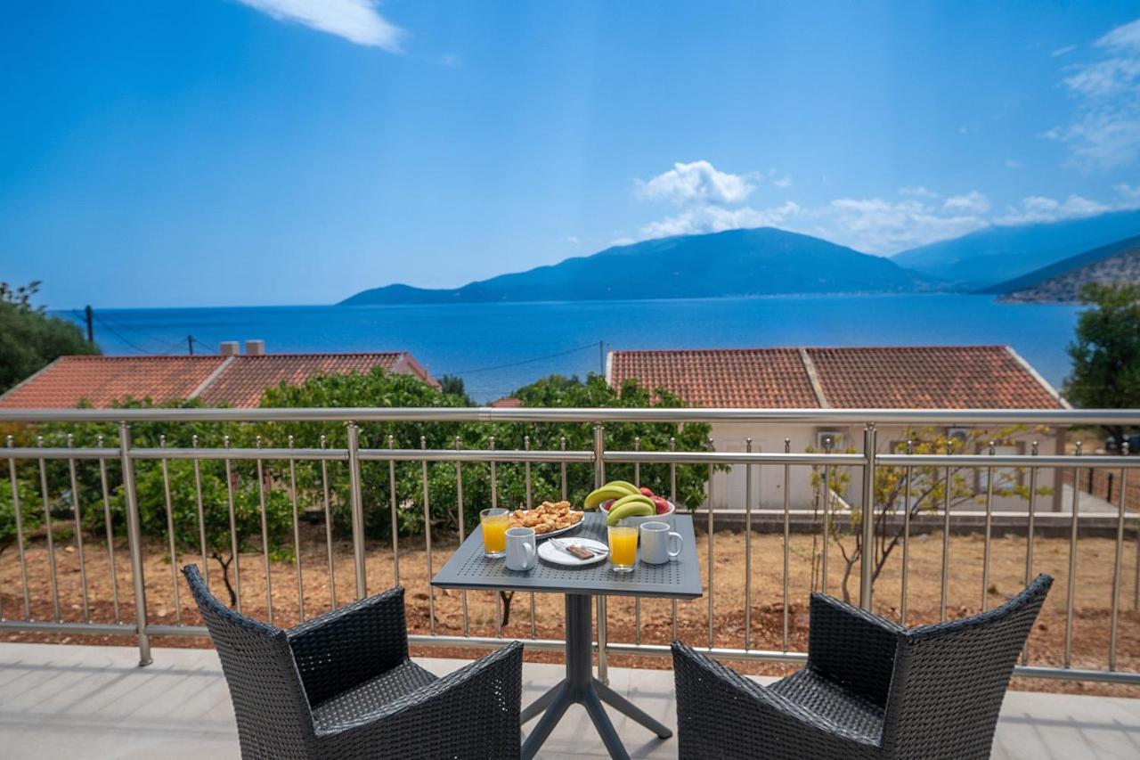 Maritina'S Apartments Amazing Sea View Agia Efimia Eksteriør bilde